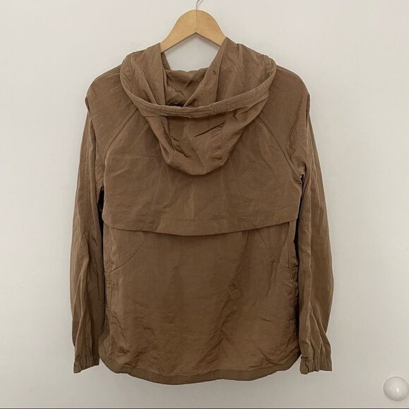 LuluLemon Seek Vistas Brown 1/2 Zip Nylon Hoodie Pullover Jacket in XS/S - Picture 9 of 11